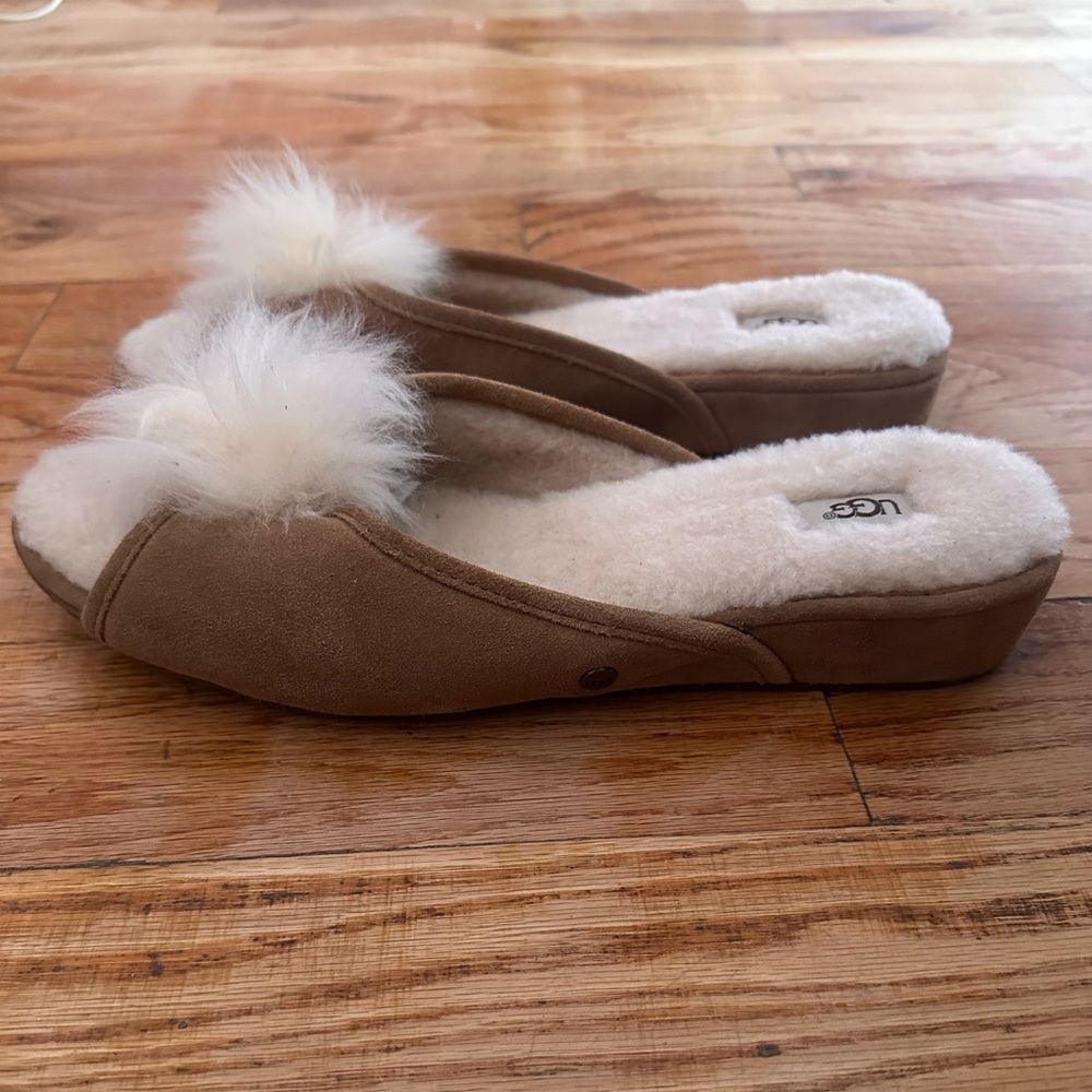 UGG Yvette Pom Pom and Cream Peep Toe Cozy Slippers